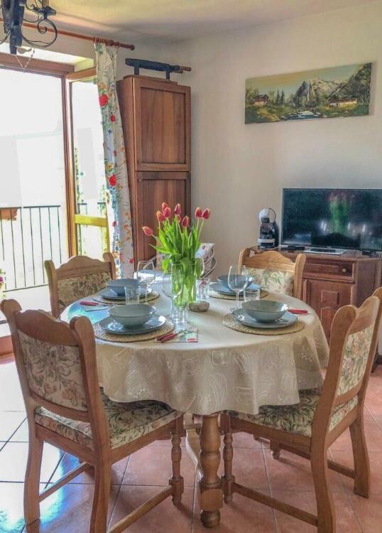 Вилла House For Relaxing Holiday Casasco Intelvi Экстерьер фото